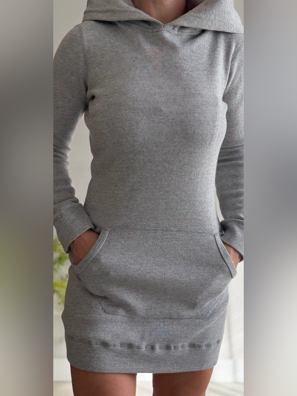 NWOT Oxford Victoria Fitted Hooded Sweater/ Dress in Grey - Size XS